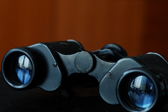 How far can a 10x telescope see?