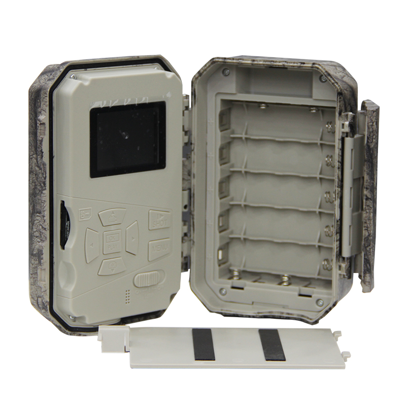AM-68 Wildlife infrared triggered camera with transmission AM-68 Wildlife infrared triggered camera with transmission