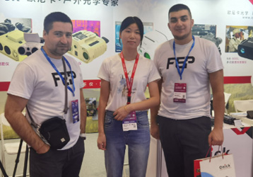 [CIOE Exhibition Express] On the first day of the Optical Expo, onick was very popular...