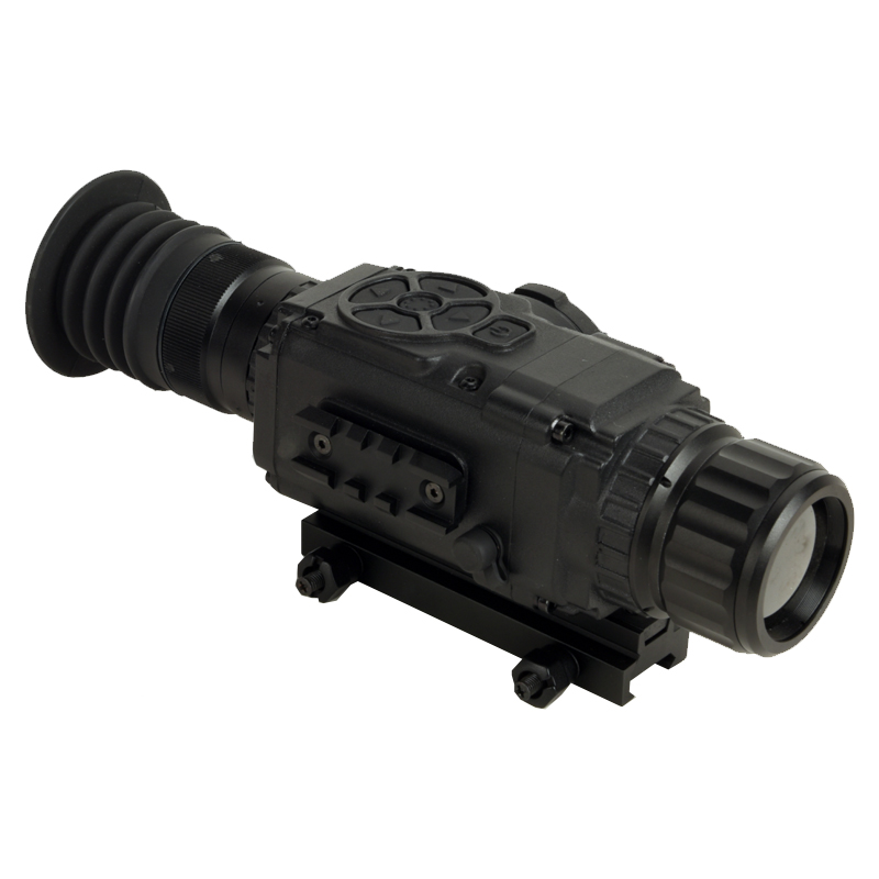 Thermal imaging scope