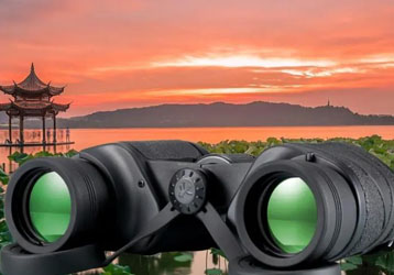 Which monocular telescope is better to buy?