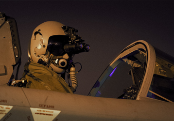 Can pilots' professional night vision goggles really see clearly at night?