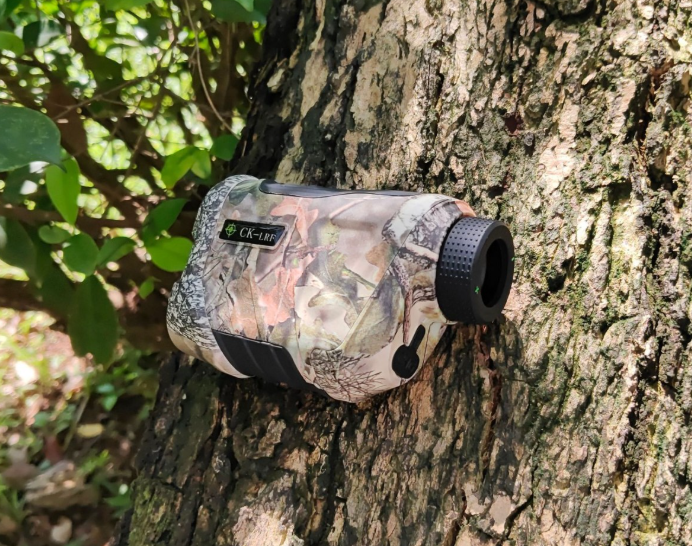 How to choose between handheld and telescope laser rangefinders