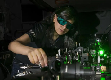 Smart digital high-definition binoculars, infrared night vision binoculars