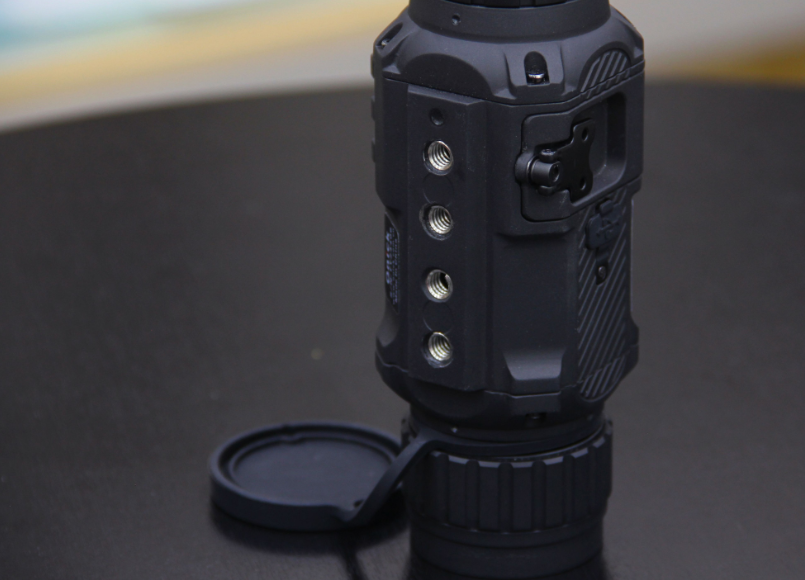 RM-1 thermal sight is designed for efficient observation, a new perspective in the dark! ! !